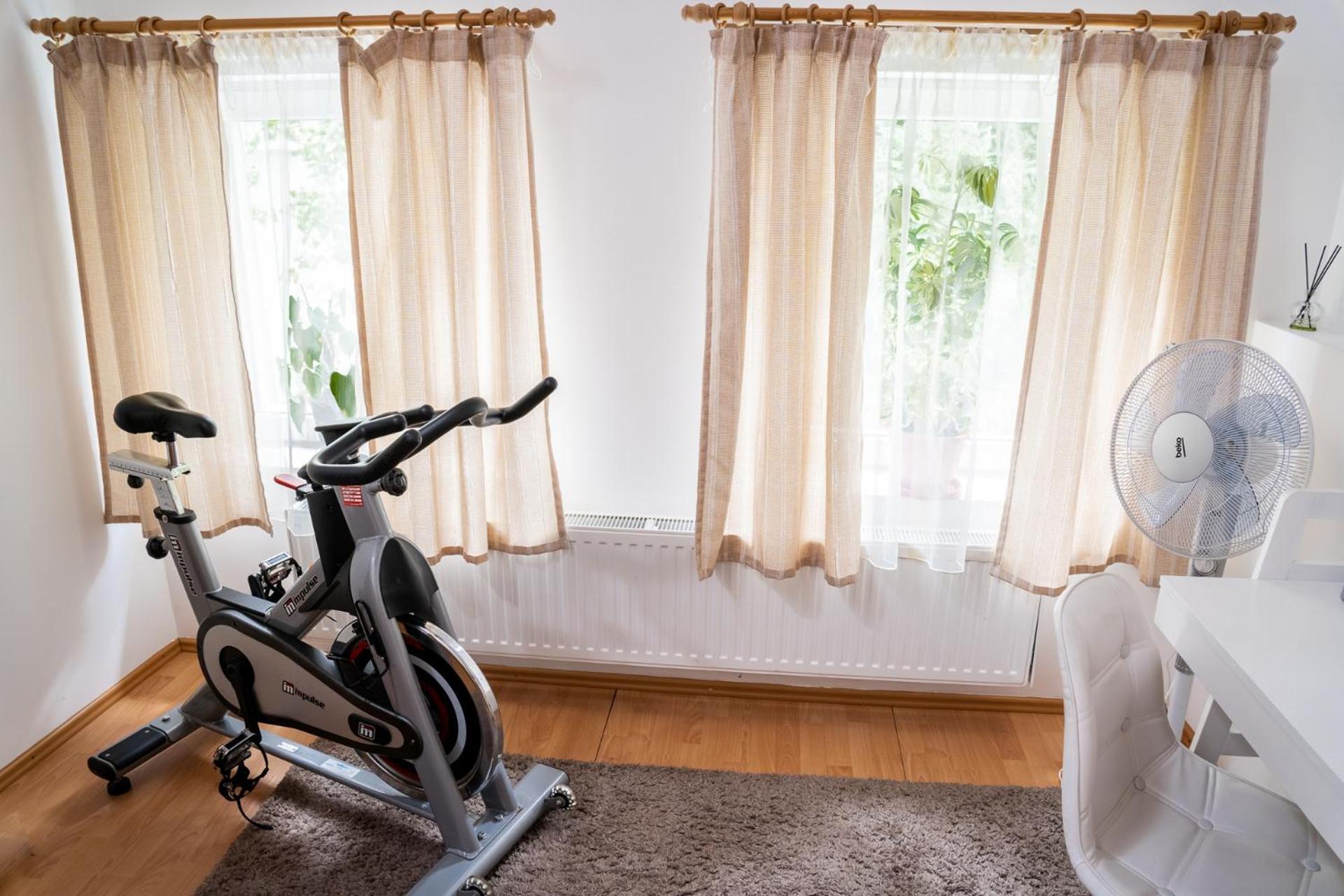 Anna'S Guesthouse Kaloşvar Dış mekan fotoğraf