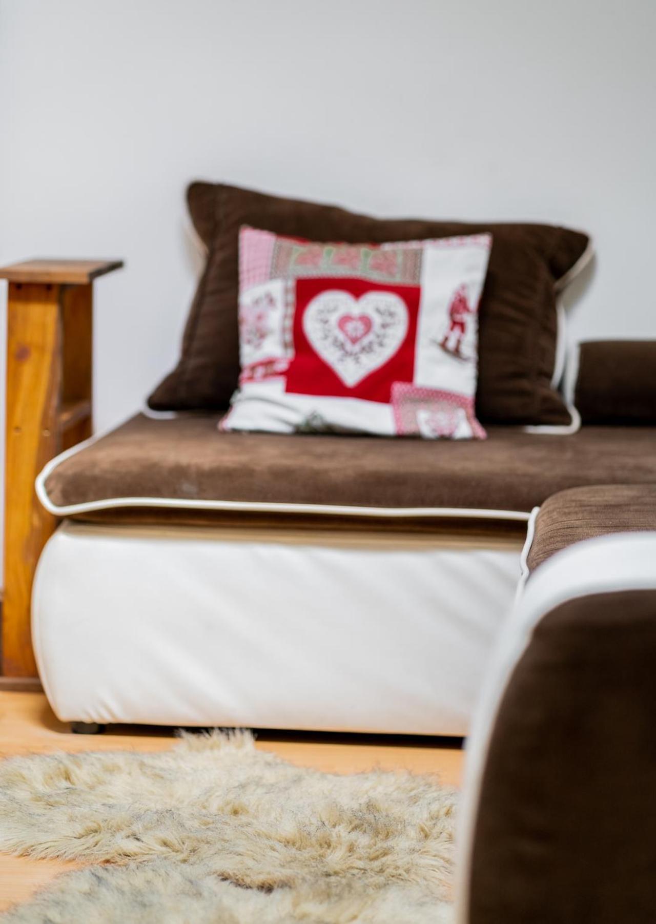 Anna'S Guesthouse Kaloşvar Dış mekan fotoğraf